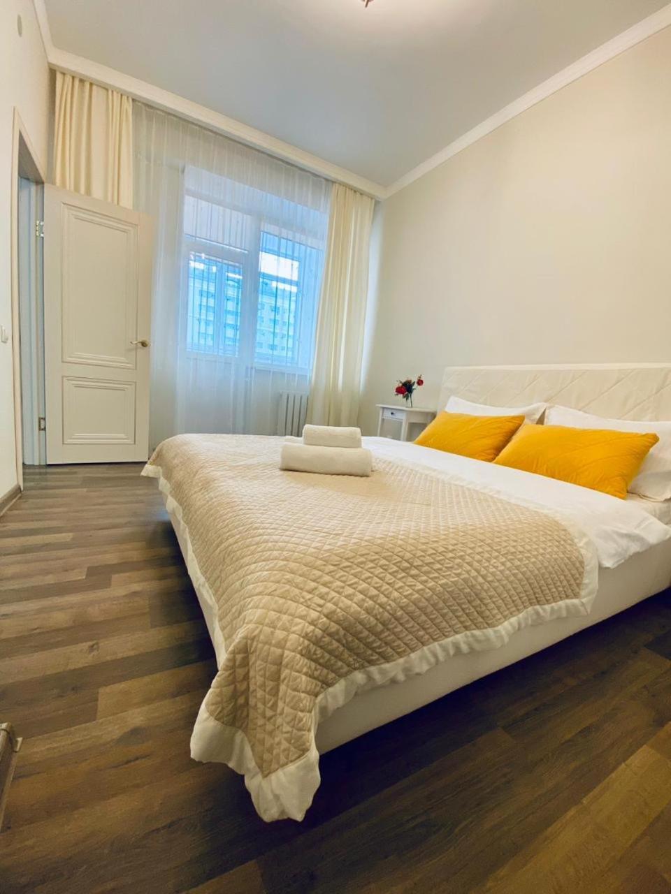 Astana Baiterek - Элитная Квартира Жк Нурсая Apartment